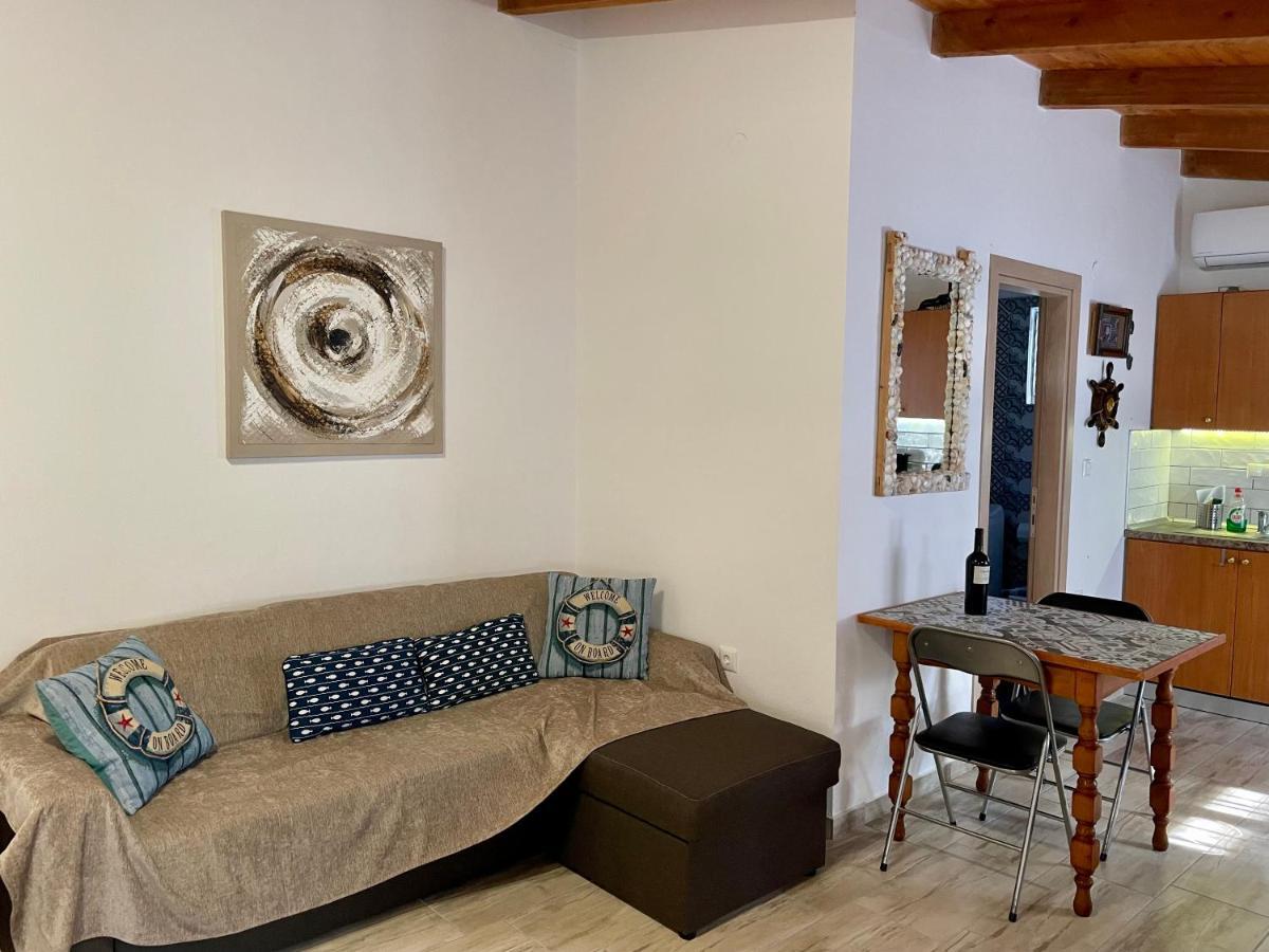 Waterfront Studio Nea Iraklitsa Apartment Luaran gambar