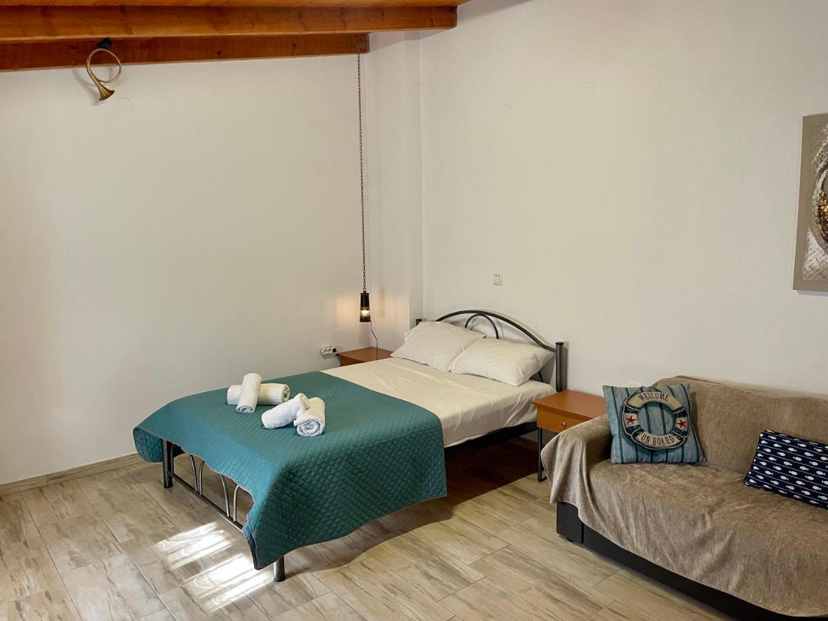 Waterfront Studio Nea Iraklitsa Apartment Luaran gambar